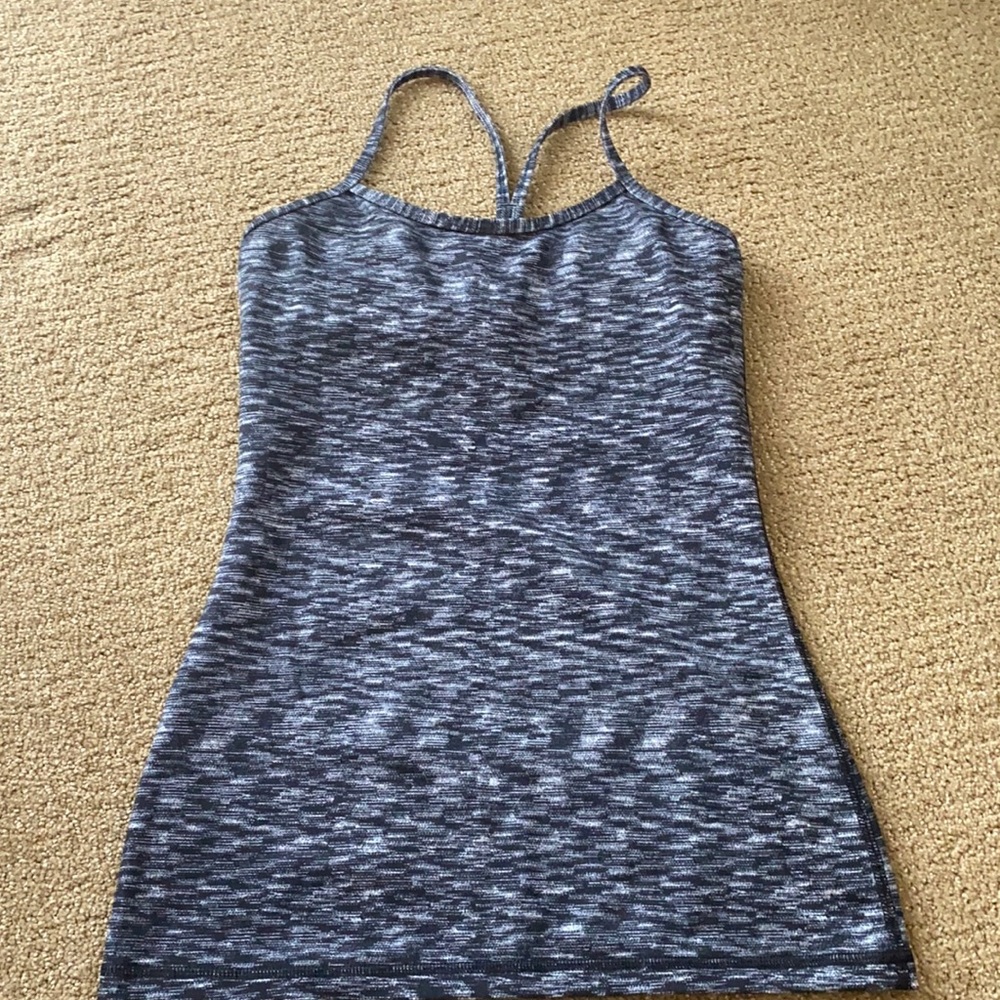 Lululemon workout tank
